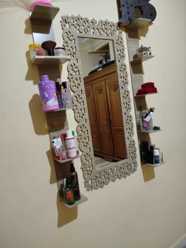 Miroir mural décoratif avec deux étagères – seulement 290 DH ! – Image 13